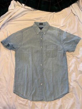 J Crew Men's Light Blue Short-Sleeve Button-Down Shirt Chambray Denim